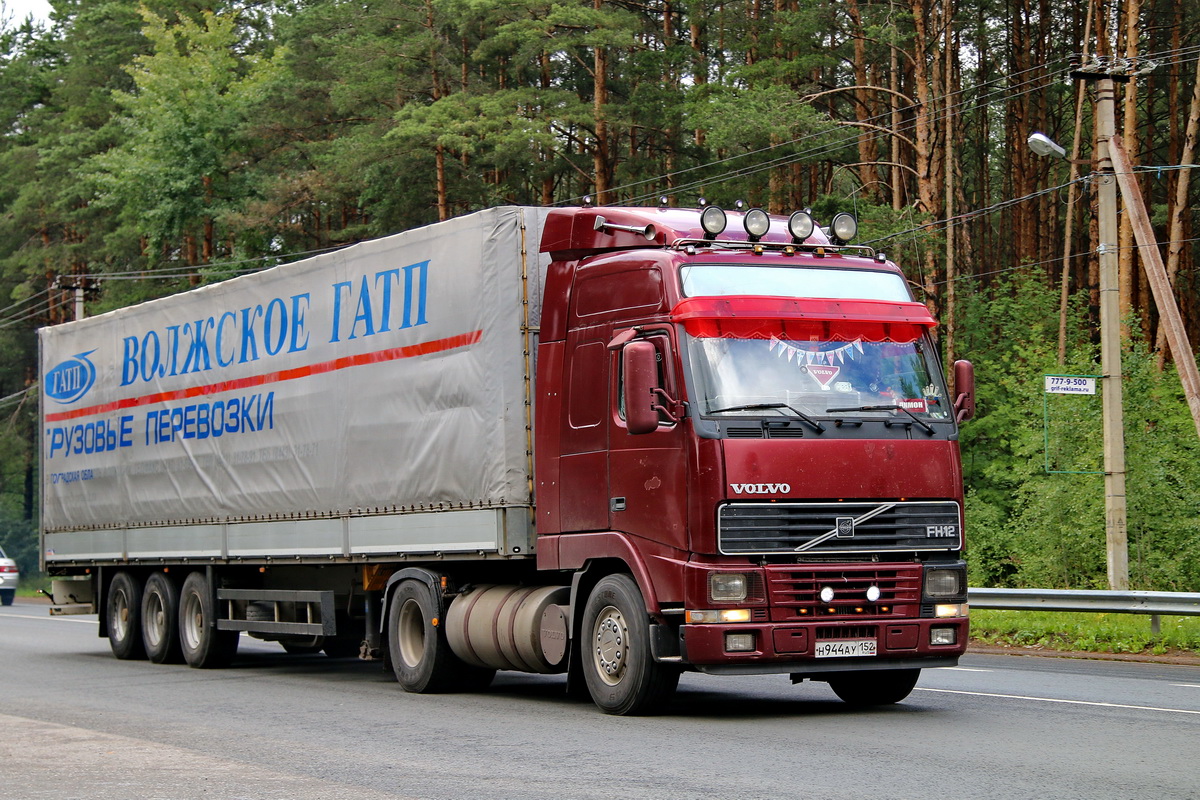 Нижегородская область, № Н 944 АУ 152 — Volvo ('1993) FH-Series