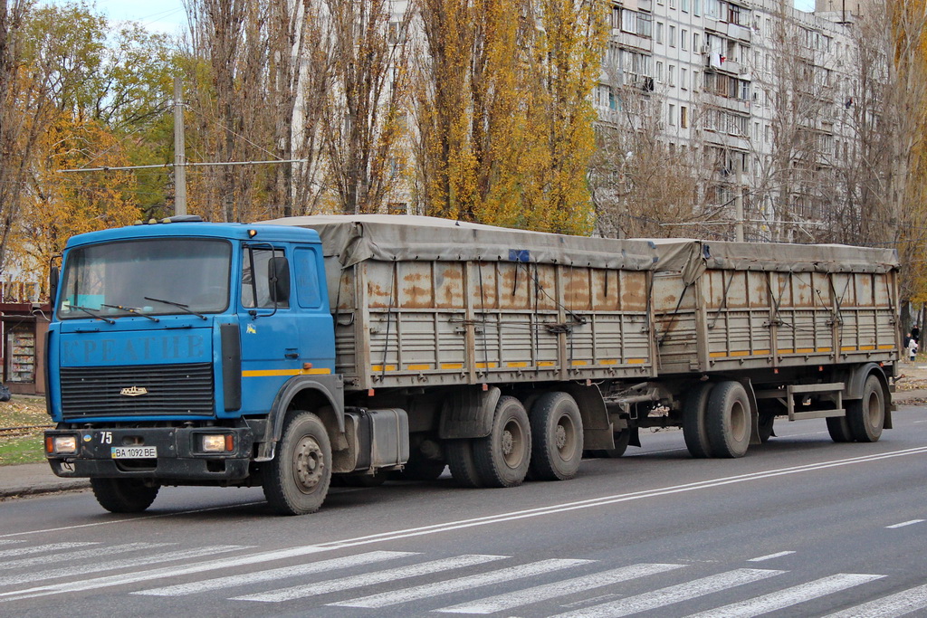 Кировоградская область, № ВА 1092 ВЕ — МАЗ-630305