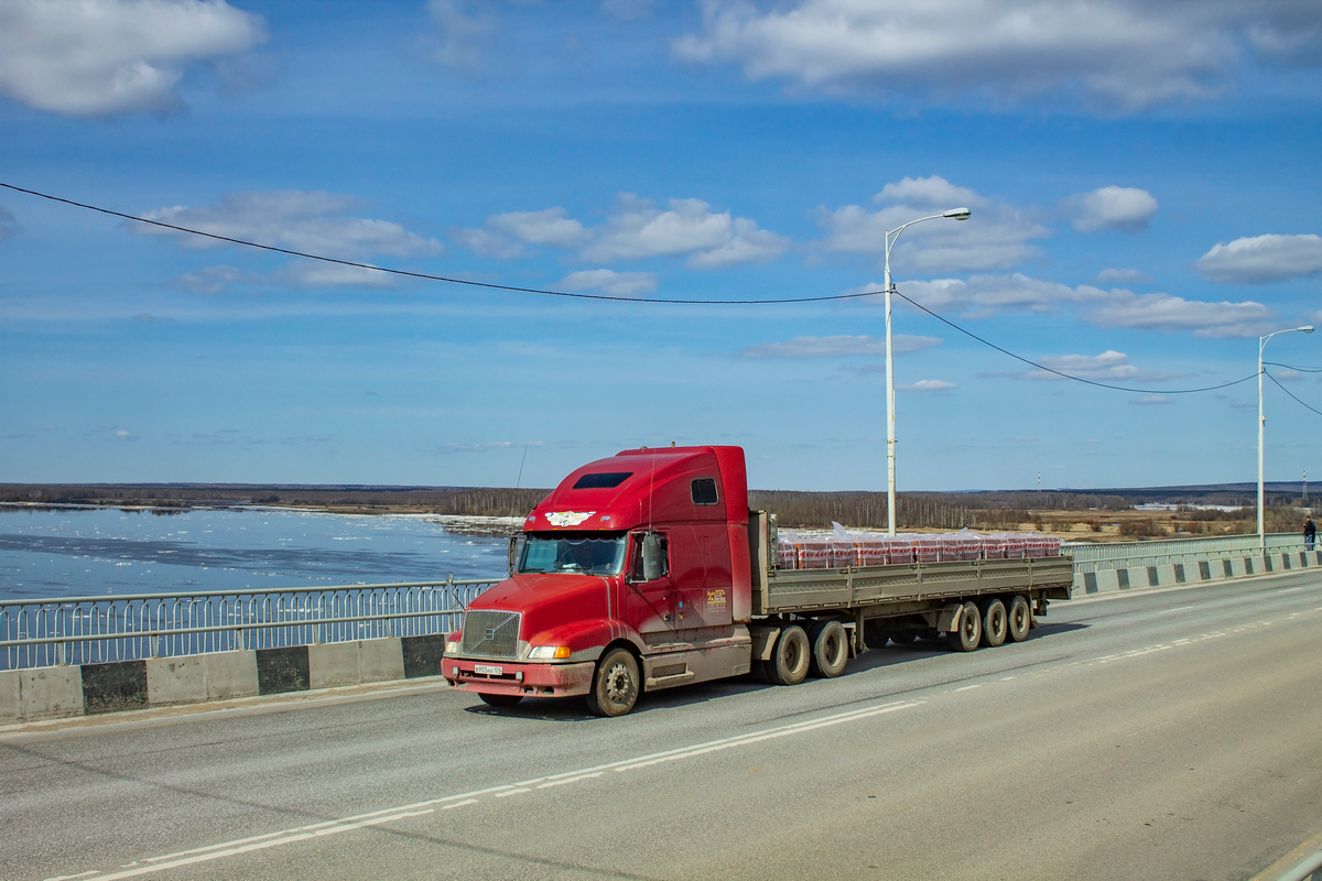 Пермский край, № В 955 НХ 159 — Volvo VNL660