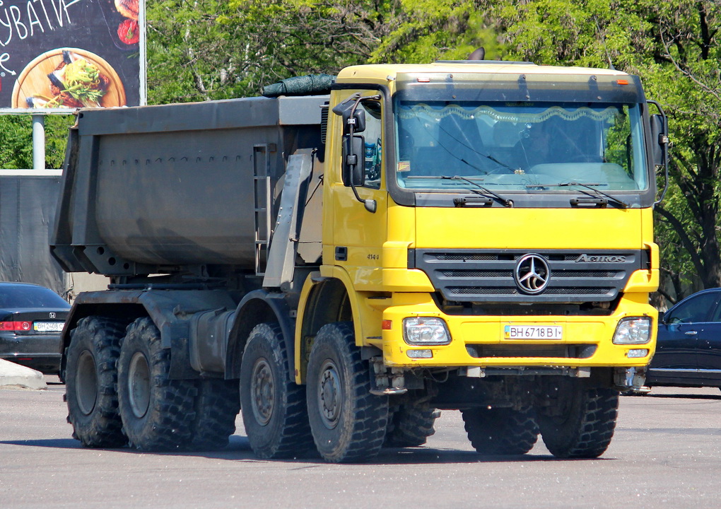 Одесская область, № ВН 6718 ВІ — Mercedes-Benz Actros ('2003) 4144