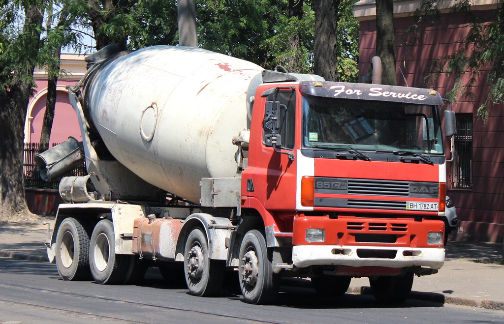 Одесская область, № ВН 1782 АТ — DAF 85 (CF) FAD