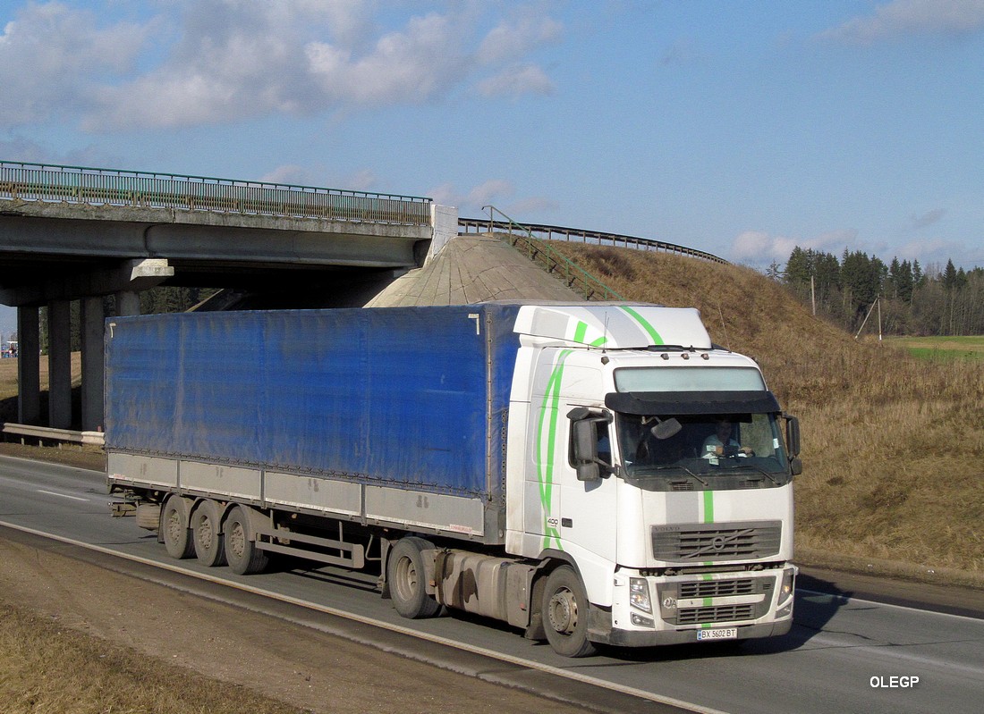 Хмельницкая область, № ВХ 5602 ВТ — Volvo ('2008) FH.400