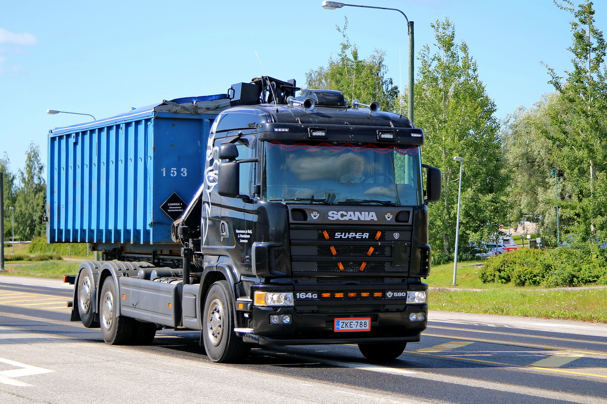 Финляндия, № ZKE-788 — Scania ('1996) R164G