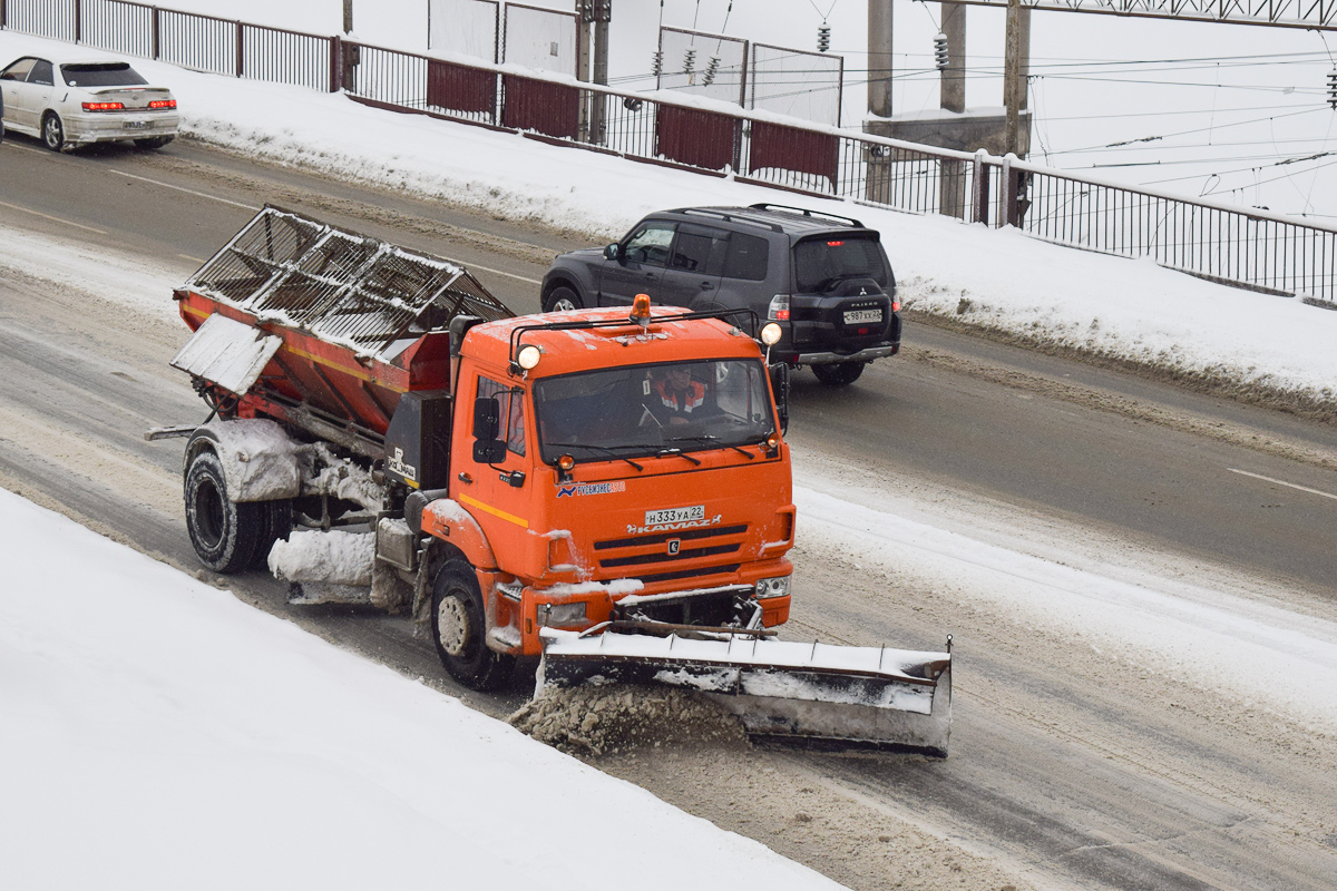 Алтайский край, № Н 333 УА 22 — КамАЗ-43253-H3