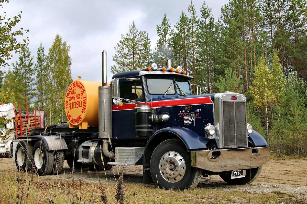 Финляндия, № CXA-1 — Peterbilt 351