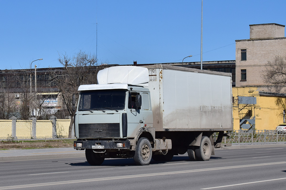 Волгоградская область, № А 492 СН 134 — МАЗ-533603