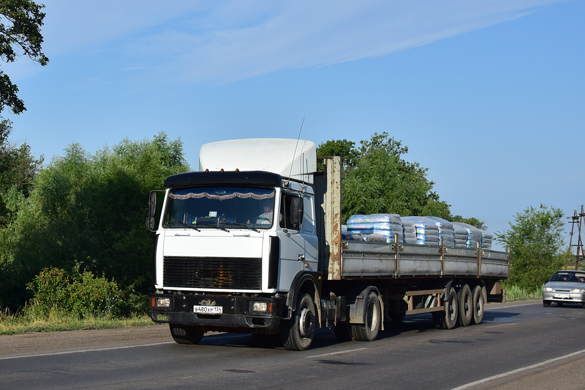 Волгоградская область, № В 480 ХР 134 — МАЗ-543203