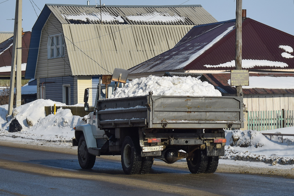 Алтайский край, № Е 996 КУ 54 — ГАЗ-3309