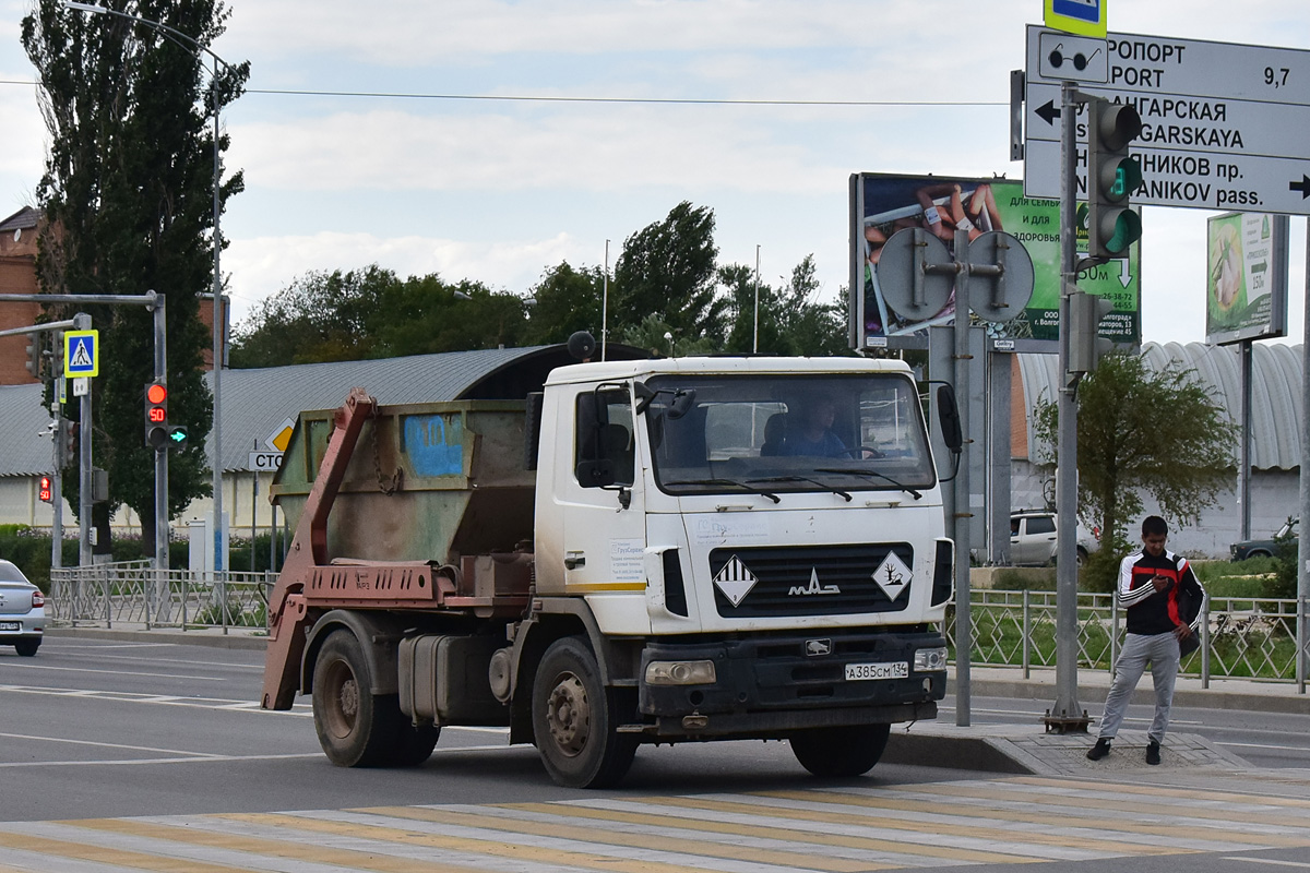 Волгоградская область, № А 385 СМ 134 — МАЗ-5550B2