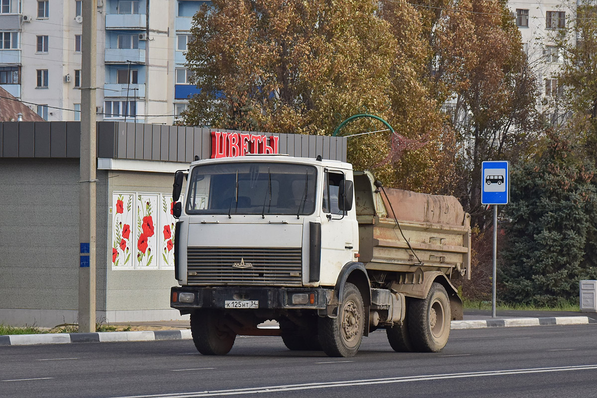 Волгоградская область, № К 125 НТ 34 — МАЗ-555102