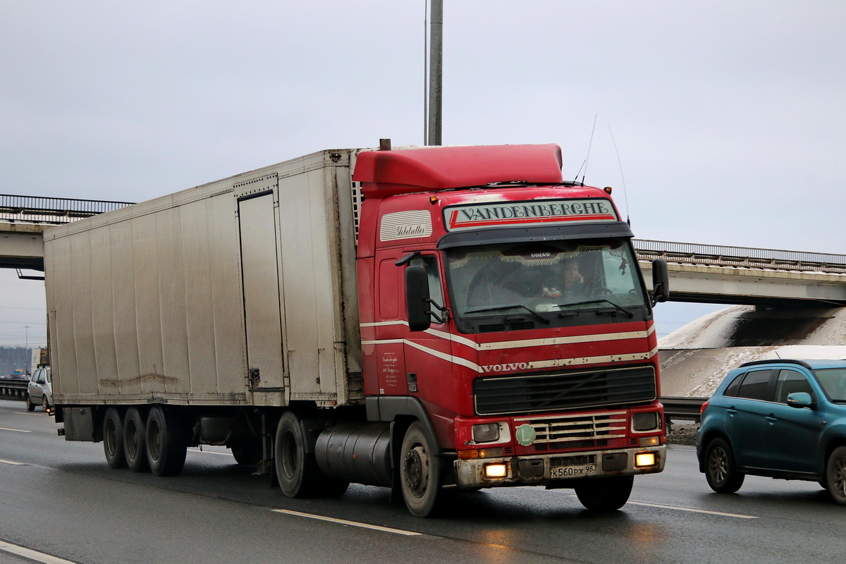 Санкт-Петербург, № К 560 РХ 98 — Volvo ('1993) FH12.420