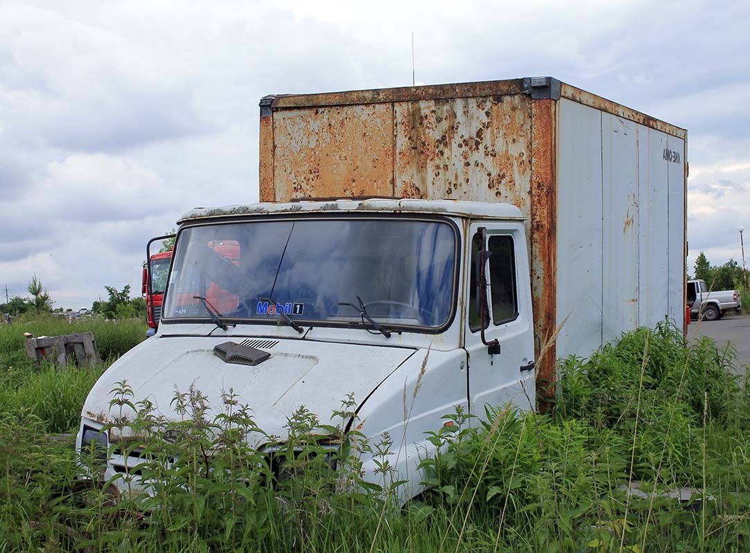 Удмуртия, № Р 072 НА 18 — ЗИЛ-5301 "Бычок"(общая модель)