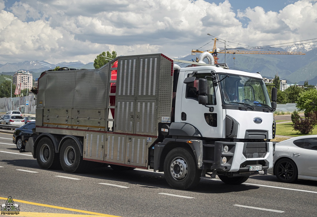 Алматы, № 083 YU 02 — Ford Cargo ('2012) 3542