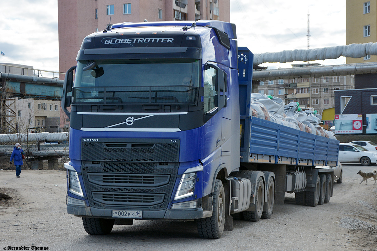 Саха (Якутия), № Р 002 КХ 14 — Volvo ('2012) FH.500