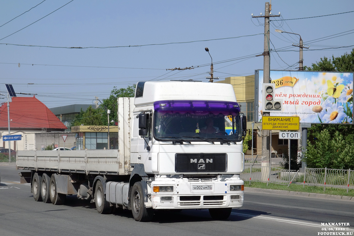 Севастополь, № А 002 АМ 92 — MAN F2000 19.403