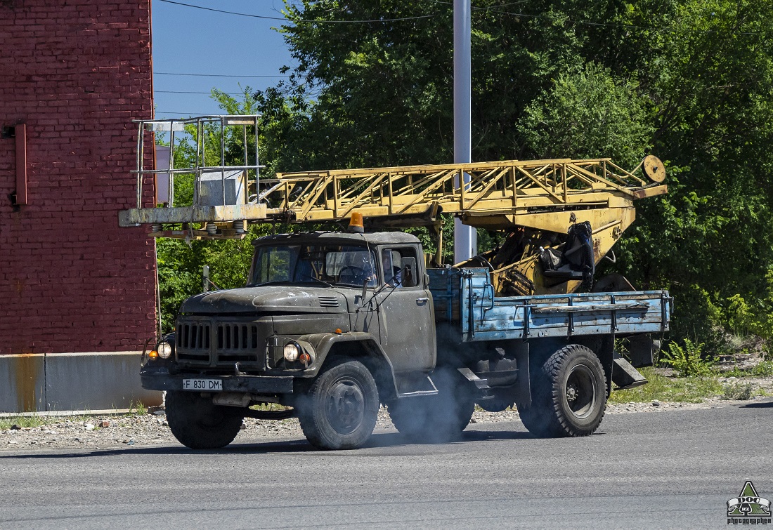 Восточно-Казахстанская область, № F 830 DM — ЗИЛ-431412