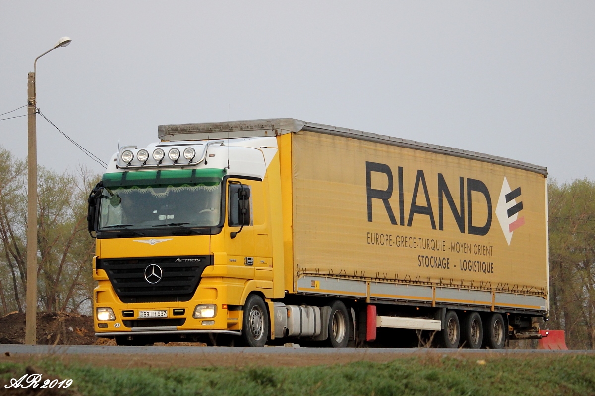 Азербайджан, № 99-LH-997 — Mercedes-Benz Actros ('2003)