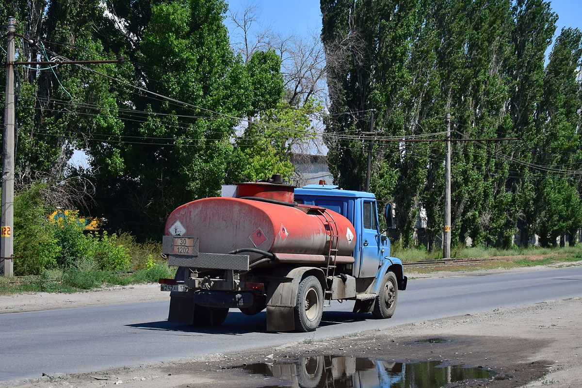 Волгоградская область, № В 242 АЕ 134 — ЗИЛ-433362