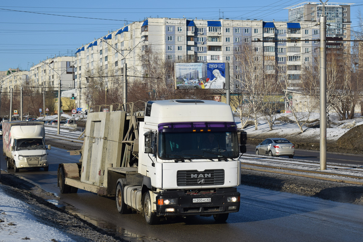 Новосибирская область, № Т 200 НС 63 — MAN F2000 19.414