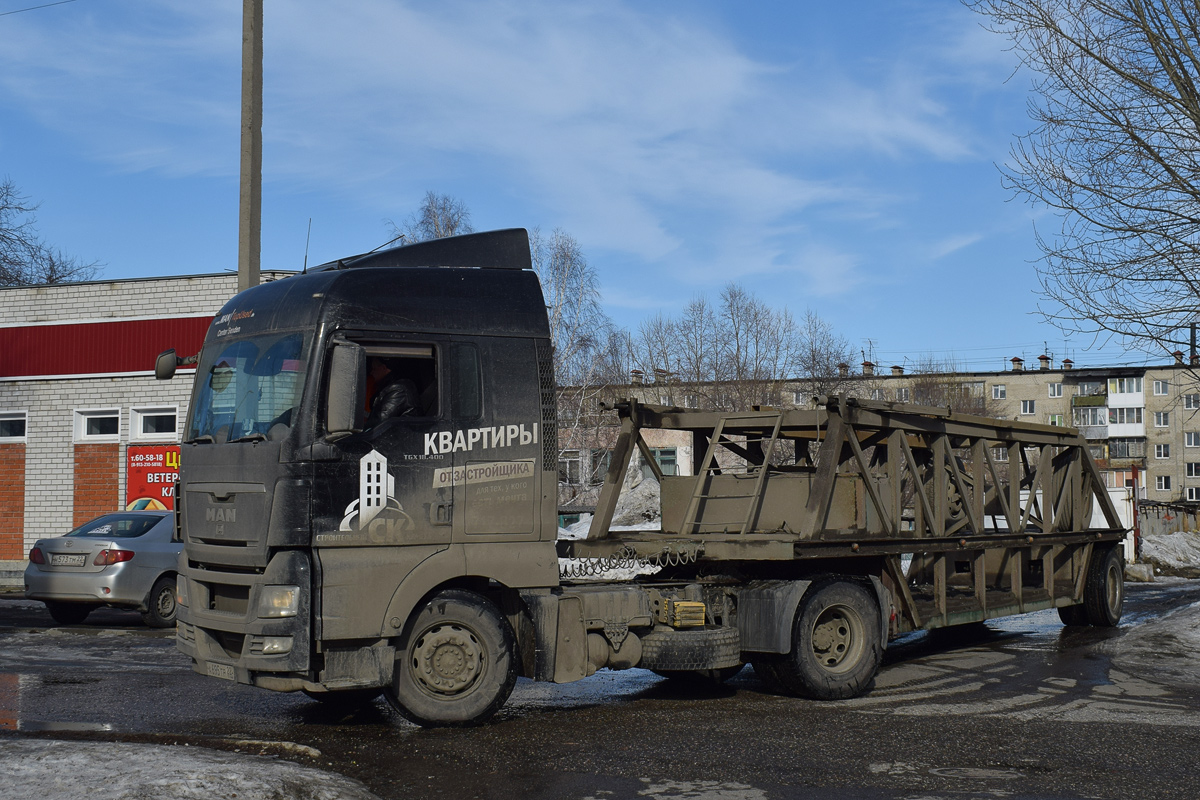 Алтайский край, № А 695 ТР 22 — MAN TGX ('2007) 18.400