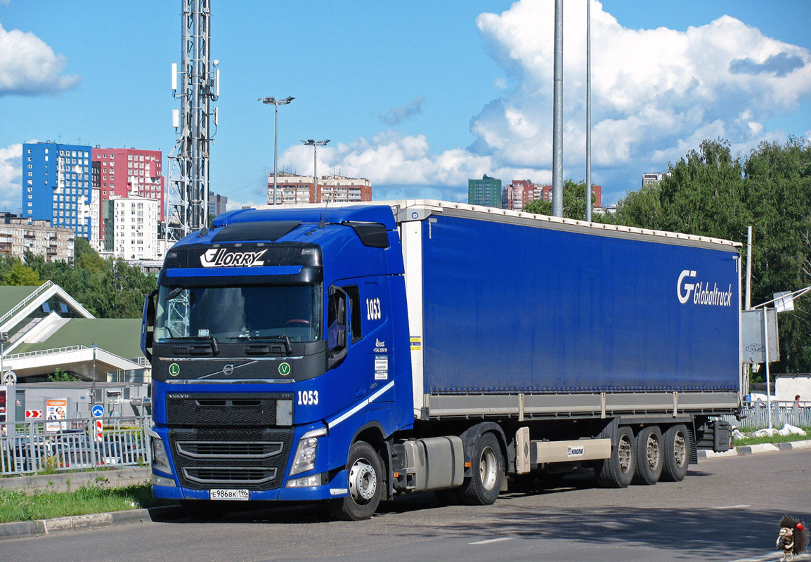 Свердловская область, № 1053 — Volvo ('2012) FH.420