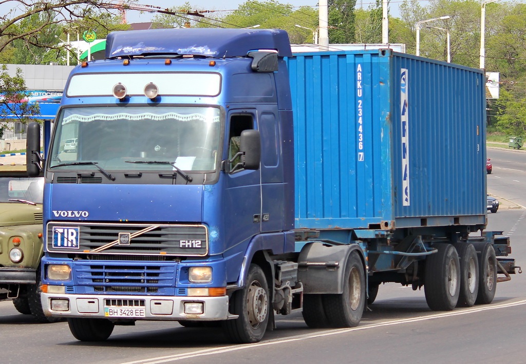 Одесская область, № ВН 3428 ЕЕ — Volvo ('1993) FH12.420