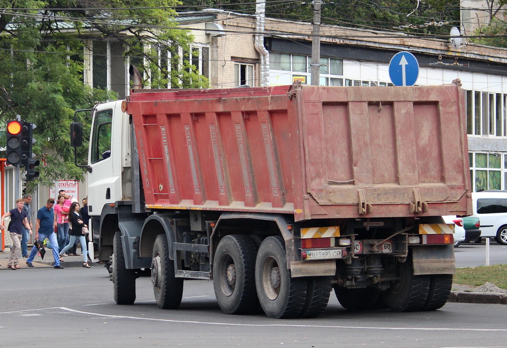 Одесская область, № ВН 5895 СР — DAF CF85 FAD