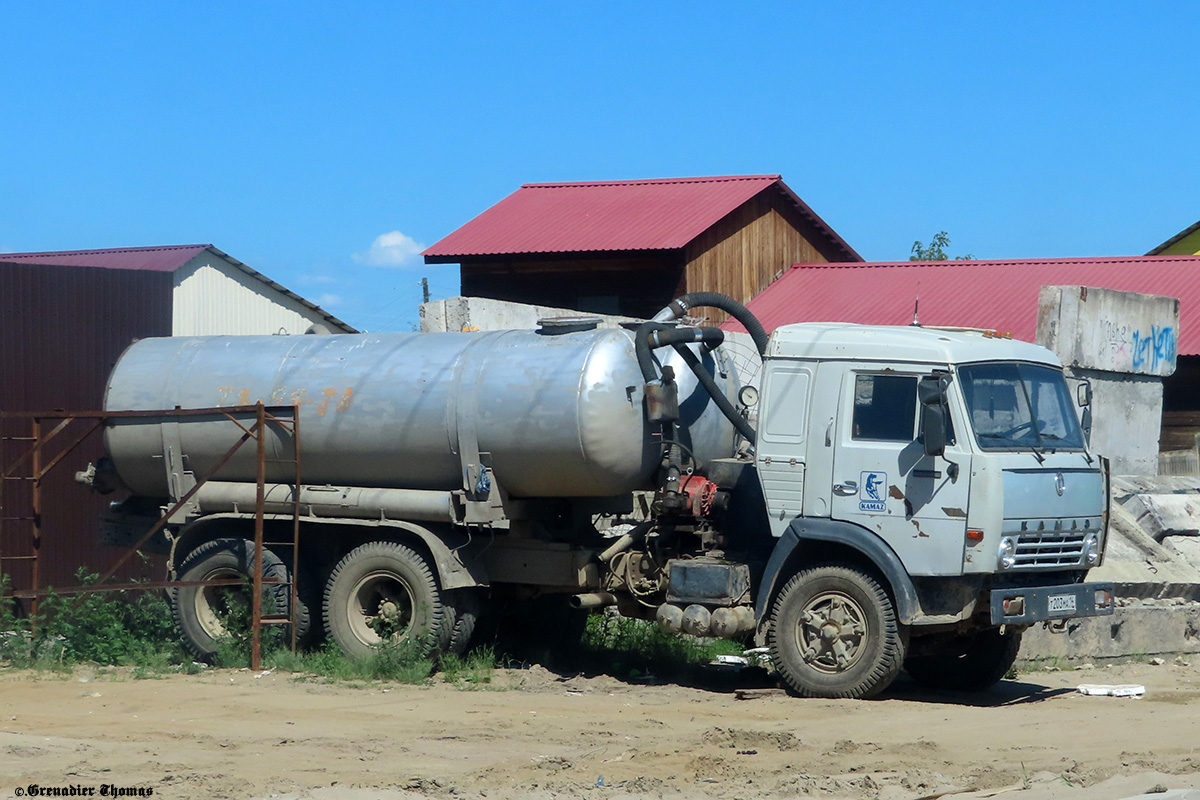 Саха (Якутия), № Т 203 МА 14 — КамАЗ-53212