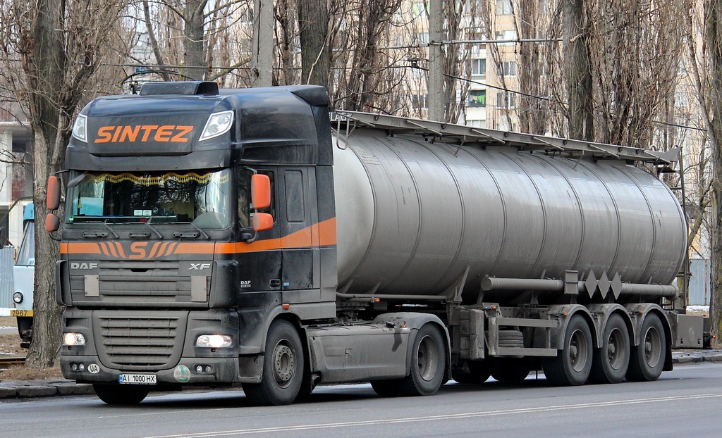 Киевская область, № АІ 1000 НХ — DAF XF105 FT