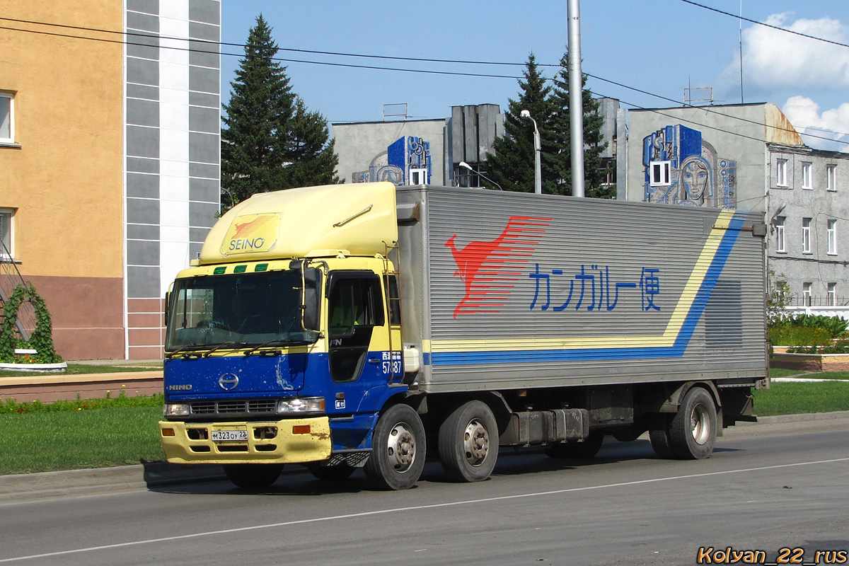 Алтайский край, № М 323 ОУ 22 — Hino FN