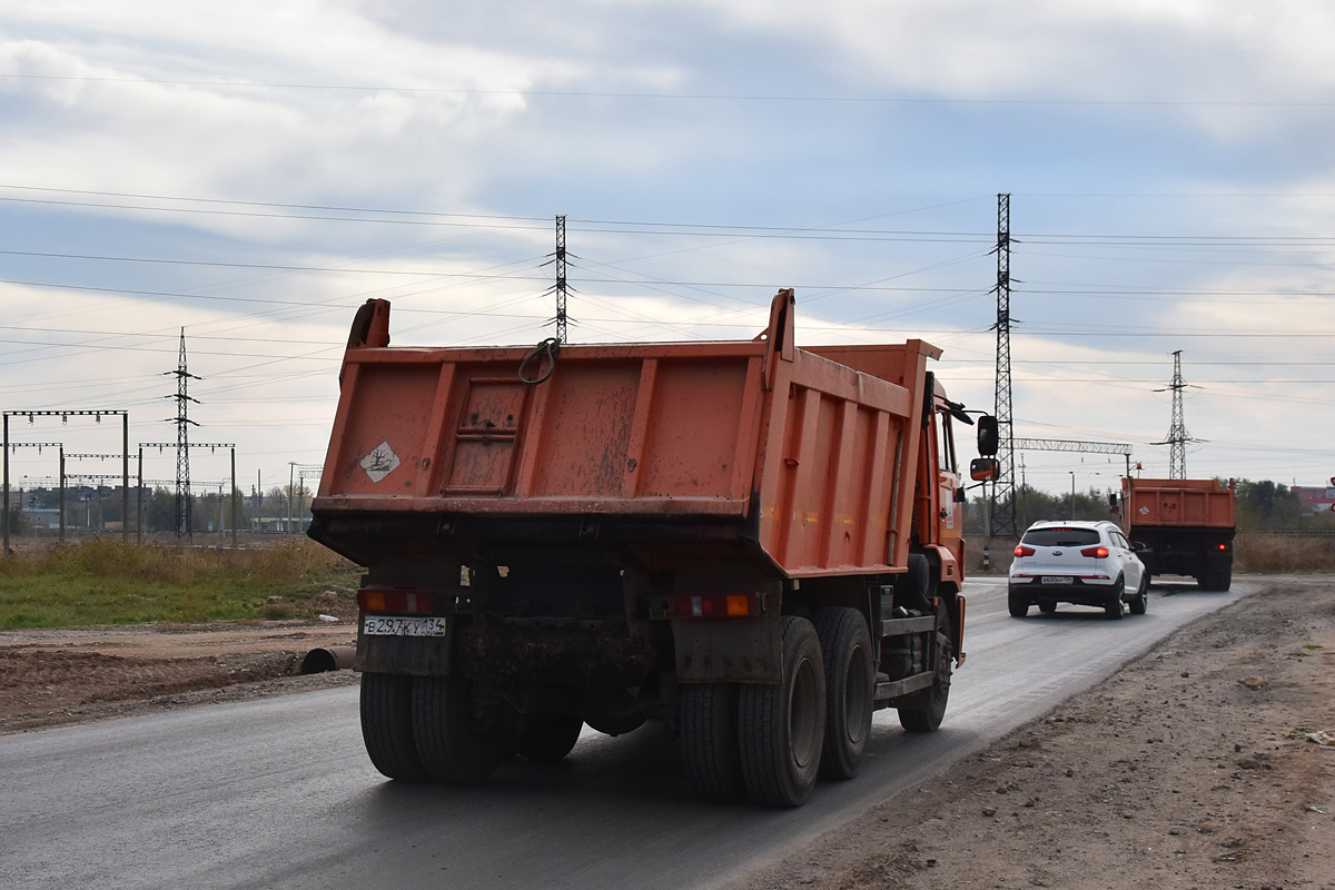 Волгоградская область, № 1002 — КамАЗ-65115-A4