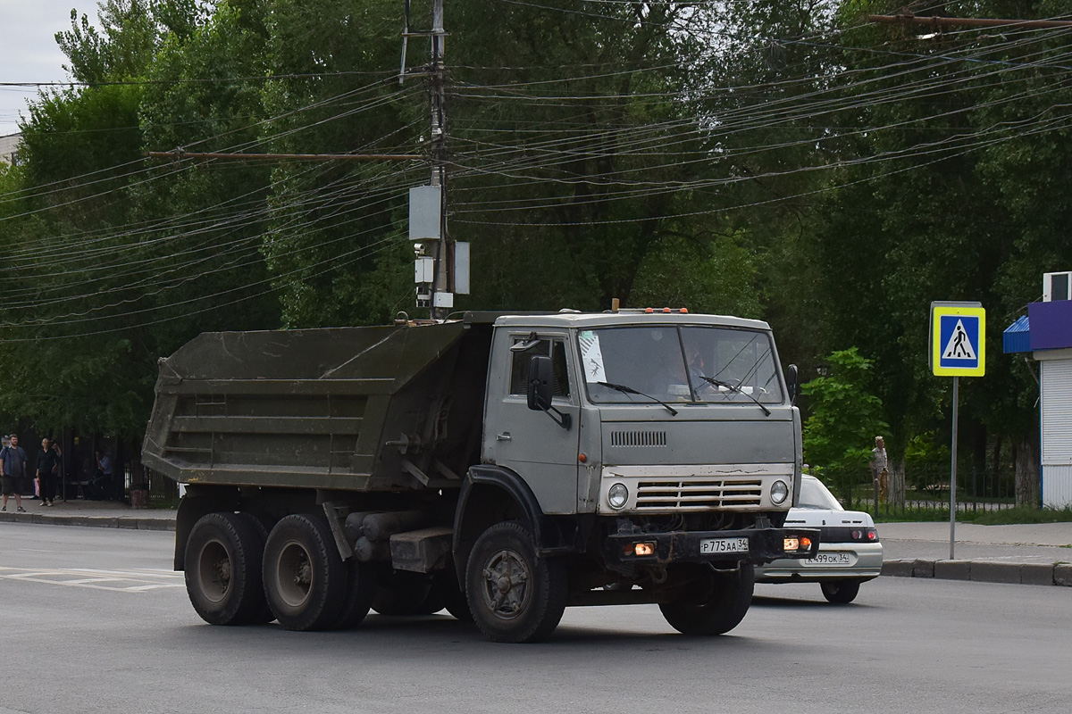 Волгоградская область, № Р 775 АА 34 — КамАЗ-55111 [551110]