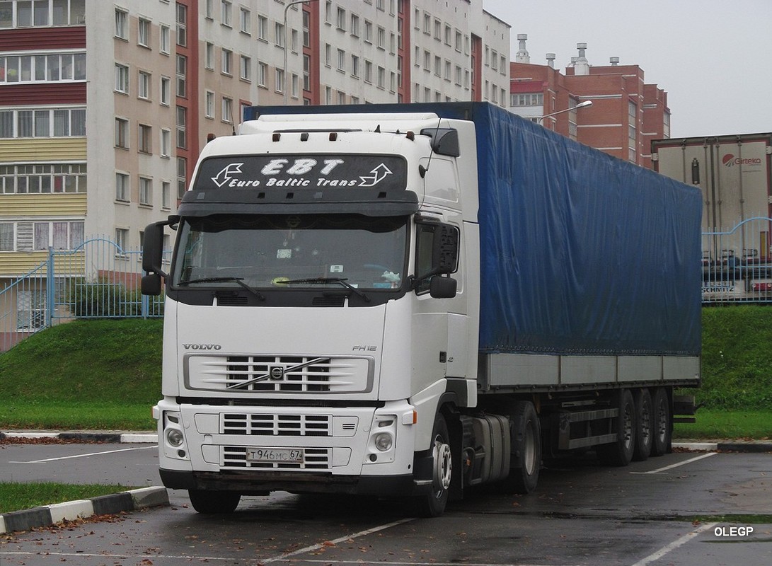 Смоленская область, № Т 946 МС 67 — Volvo ('2002) FH12.420