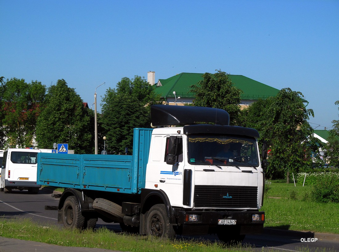 Витебская область, № АВ 1434-7 — МАЗ-5336 (общая модель)