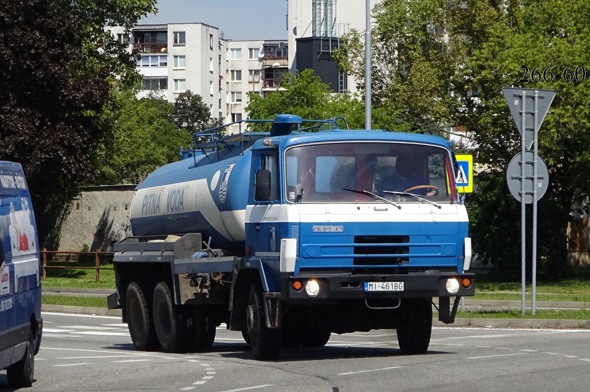 Словакия, № MI-461BG — Tatra 815 P13