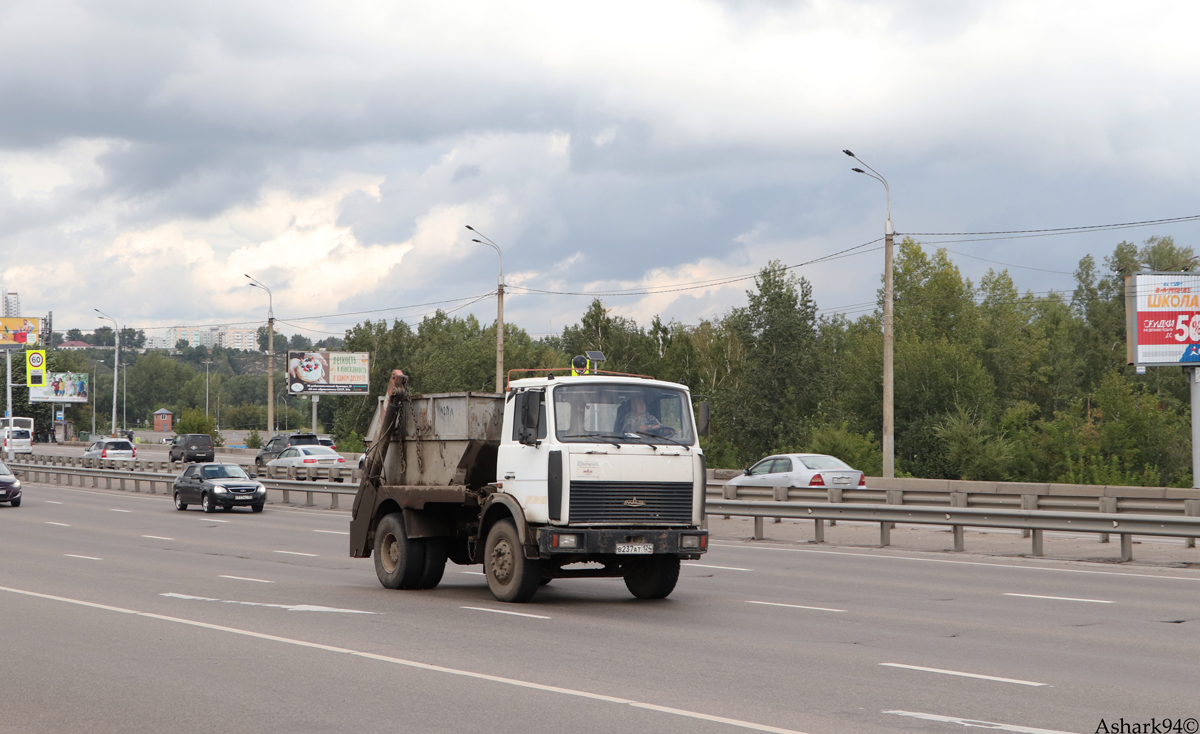 Красноярский край, № В 237 АТ 124 — МАЗ-5551A2