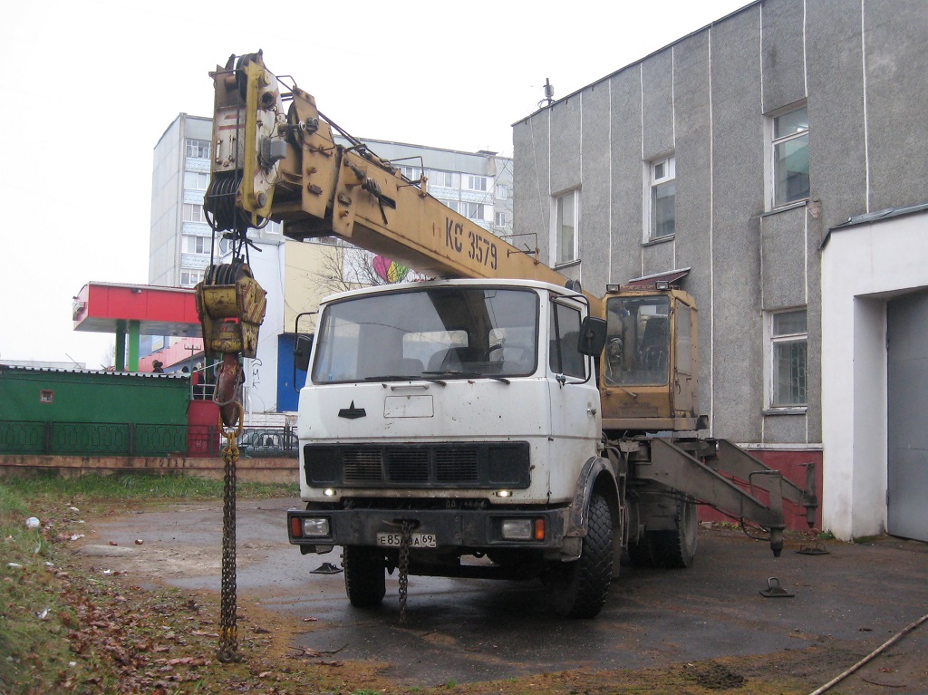 Тверская область, № Е 854 ВА 69 — МАЗ-5337 [533700]
