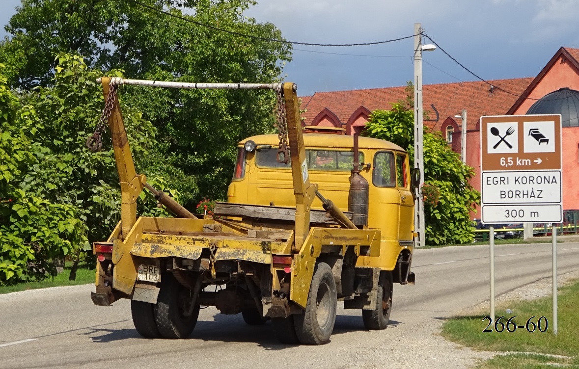 Венгрия, № BRF-103 — IFA W50L/K; Венгрия — Сбор винограда в Венгрии