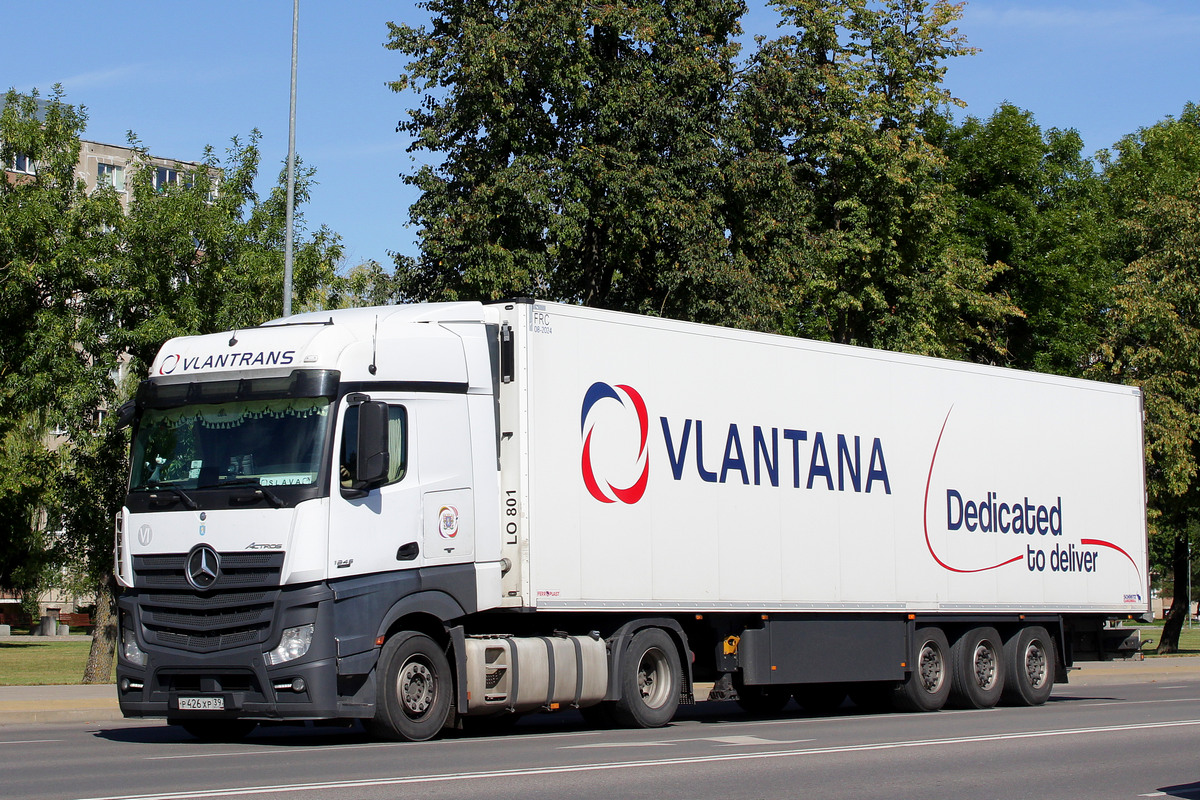 Калининградская область, № Р 426 ХР 39 — Mercedes-Benz Actros ('2011) 1845