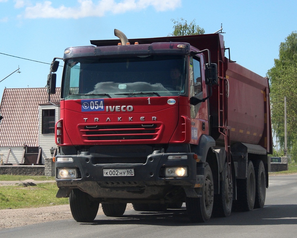 Псковская область, № К 002 НУ 60 — IVECO Trakker ('2004)