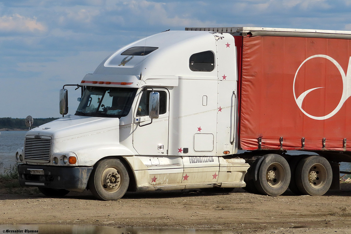 Забайкальский край, № К 567 РН 75 — Freightliner Century Class