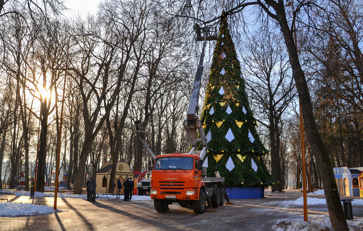 Калужская область, № О 320 МВ 40 — КамАЗ-43118-46