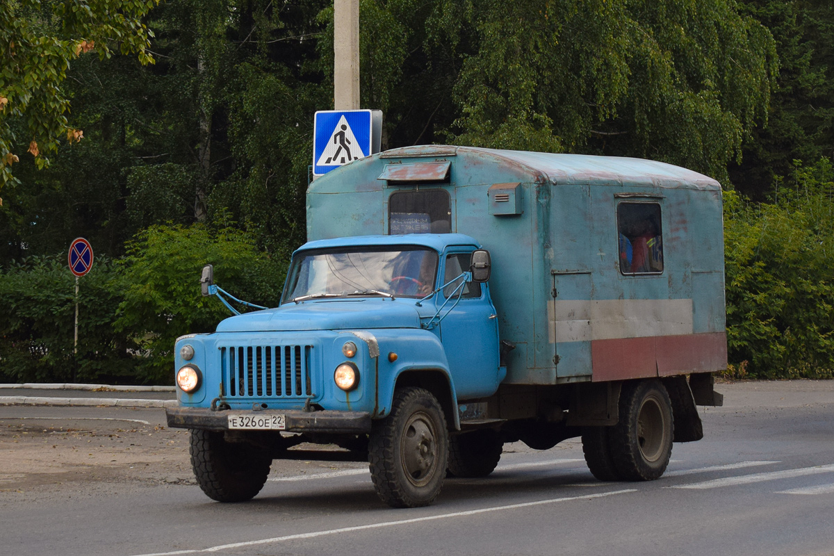 Алтайский край, № Е 326 ОЕ 22 — ГАЗ-53-12