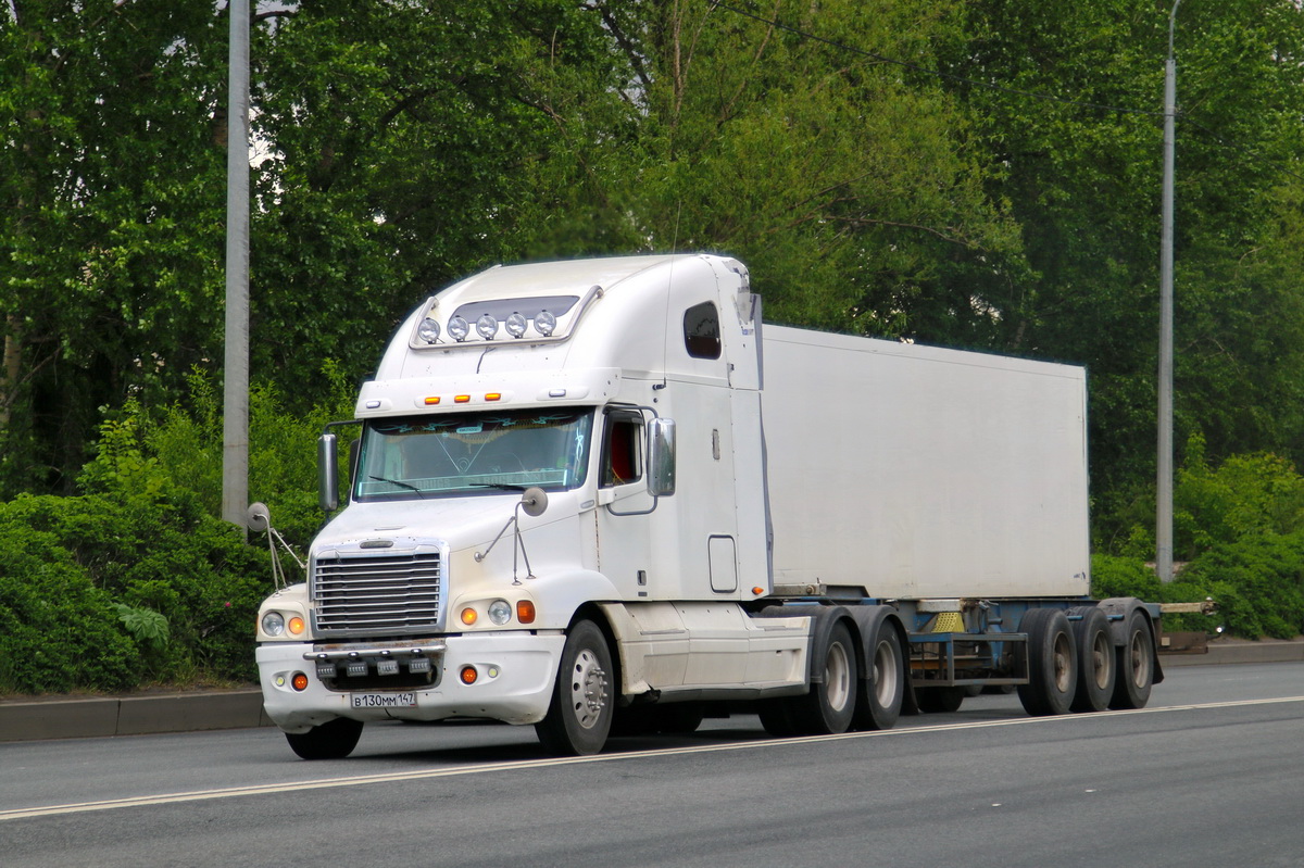 Ленинградская область, № В 130 ММ 147 — Freightliner Century Class