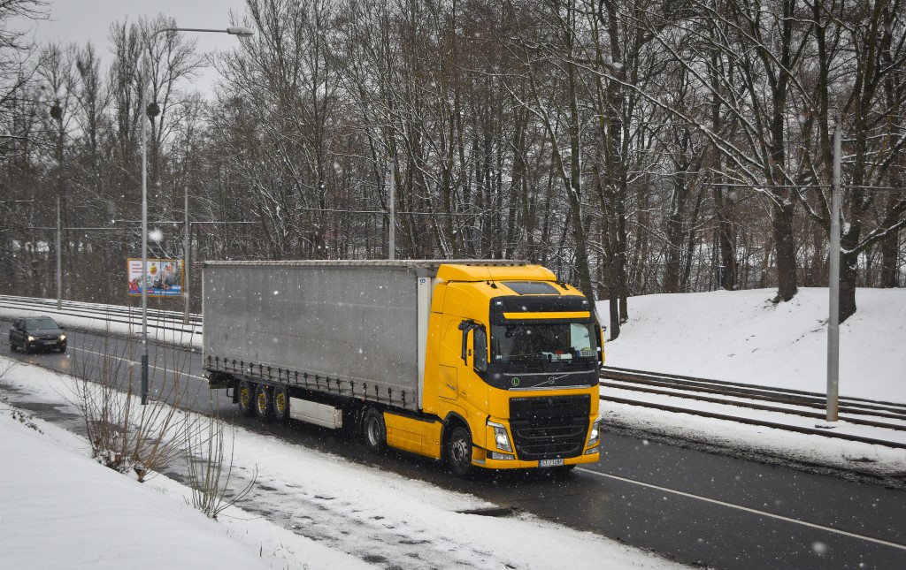 Польша, № ST 7128P — Volvo ('2012) FH.460