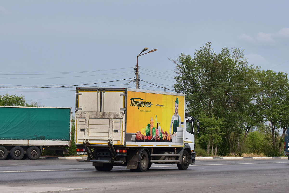 Волгоградская область, № А 002 РА 134 — Mercedes-Benz Axor 1823