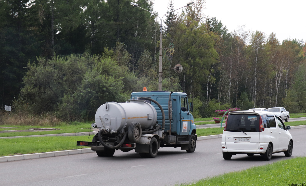 Красноярский край, № К 876 ВХ 24 — ЗИЛ-5301БО "Бычок"