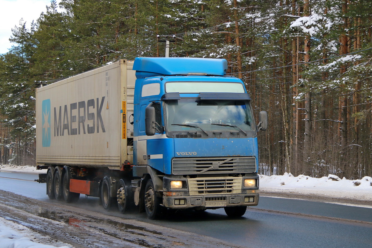 Санкт-Петербург, № Р 652 ХА 98 — Volvo ('2002) FH12.380