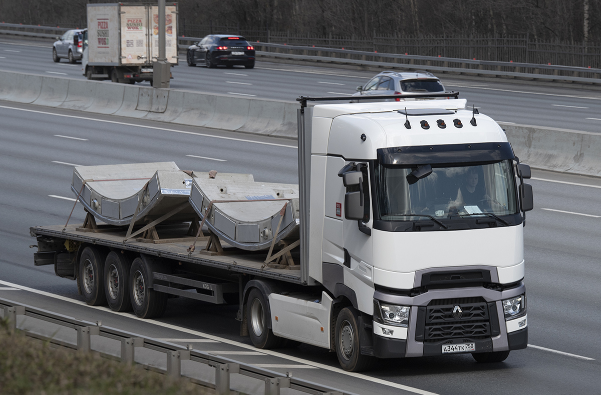 Московская область, № А 344 ТК 750 — Renault T-Series ('2013)