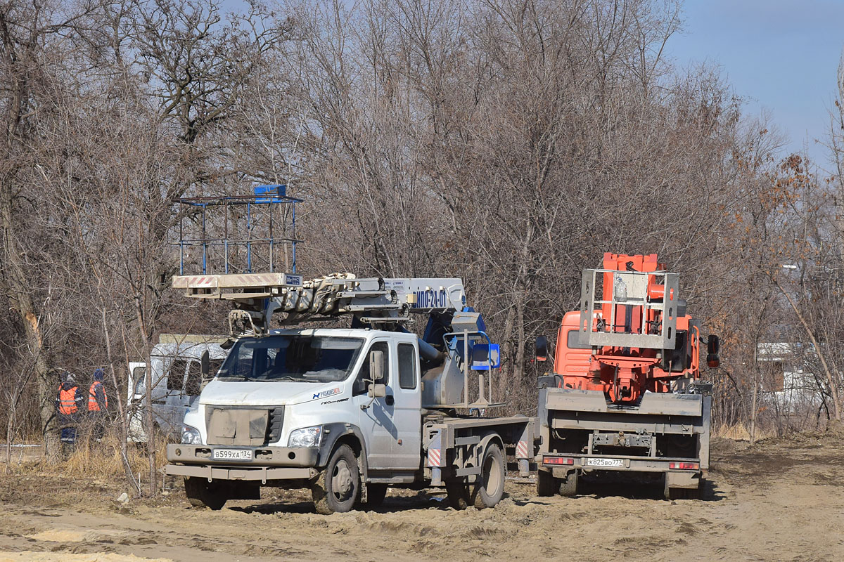 Волгоградская область, № В 599 ХА 134 — ГАЗ-C42R33; Волгоградская область, № К 825 ВО 777 — КамАЗ-43253-R4